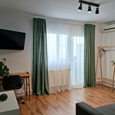 Iulius Town Charm Cozy Apartments טימישוארה מראה חיצוני תמונה